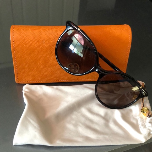 Tory Burch sunglasses - Picture 1 of 7